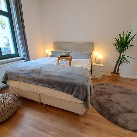 Gemuetliche Helle Ferienwohnung Dresde Exterior foto