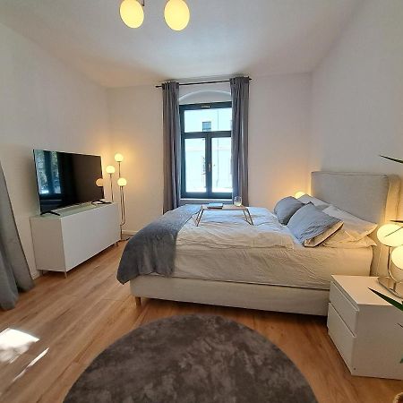 Gemuetliche Helle Ferienwohnung Dresde Exterior foto